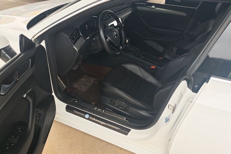 Used Volkswagen FAW-Volkswagen CC 2020 330TSI Glamour Edition China VI Standard Driver Seat