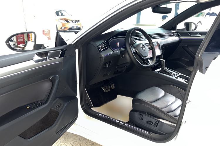 Used Volkswagen FAW-Volkswagen CC 2020 330TSI Glamour Edition China VI Standard Driver Seat