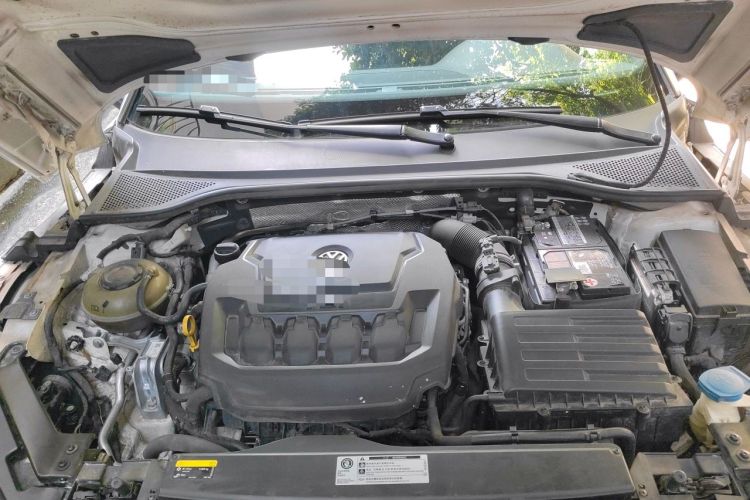 Used Volkswagen FAW-Volkswagen CC 2020 330TSI Glamour Edition China VI Standard Engine Bay