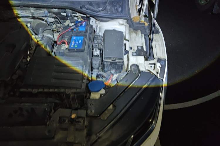 Used Volkswagen FAW-Volkswagen CC 2020 330TSI Glamour Edition China VI Standard Engine Bay Left