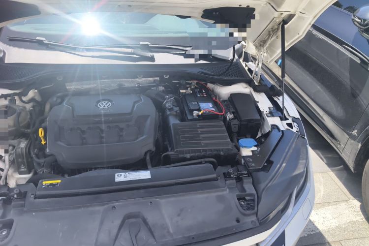 Used Volkswagen FAW-Volkswagen CC 2020 330TSI Glamour Edition China VI Standard Engine Bay Left