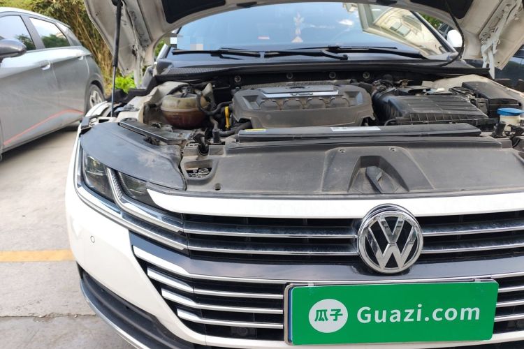 Used Volkswagen FAW-Volkswagen CC 2020 330TSI Huayan Edition China VI Standard Engine Bay Right