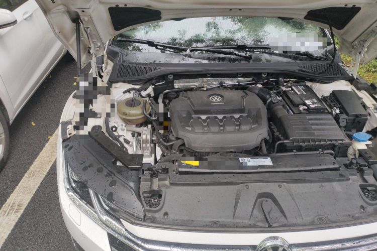 Used Volkswagen FAW-Volkswagen CC 2020 330TSI Glamour Edition China VI Standard Engine Bay Right