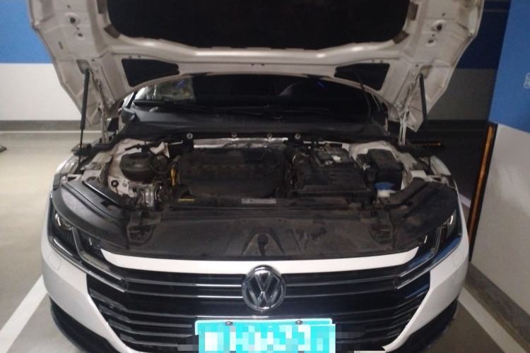 Used Volkswagen FAW-Volkswagen CC 2020 330TSI Glamour Edition China VI Standard Engine Bay