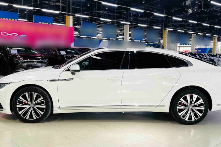 Used Volkswagen FAW-Volkswagen CC 2020 330TSI Glamour Edition China VI Standard Exterior 1