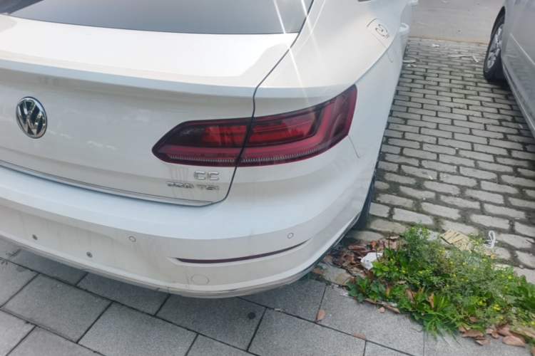 Used Volkswagen FAW-Volkswagen CC 2020 330TSI Glamour Edition China VI Standard Exterior 3