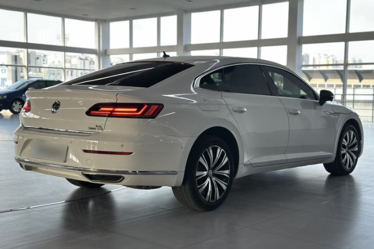 Used Volkswagen FAW-Volkswagen CC 2020 330TSI Glamour Edition China VI Standard Exterior 3