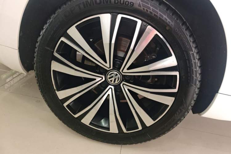 Used Volkswagen FAW-Volkswagen CC 2020 330TSI Glamour Edition China VI Standard Exterior 5