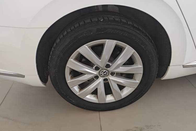 Used Volkswagen FAW-Volkswagen CC 2020 330TSI Huayan Edition China VI Standard Exterior 5