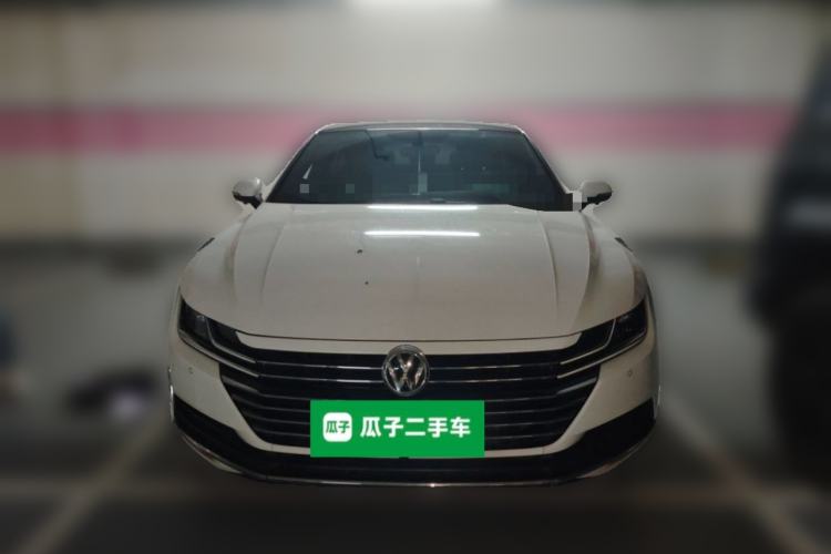 Used Volkswagen FAW-Volkswagen CC 2020 330TSI Huayan Edition China VI Standard Front