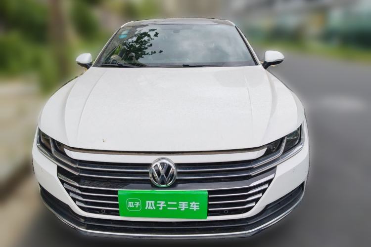 Used Volkswagen FAW-Volkswagen CC 2020 330TSI Huayan Edition China VI Standard Front