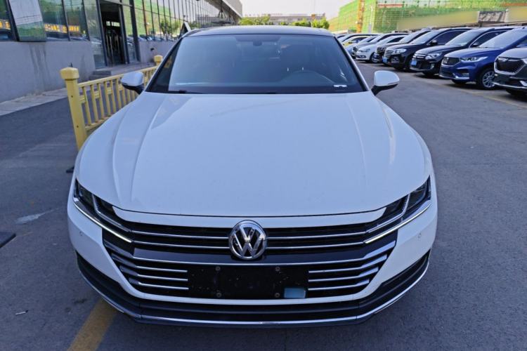Used Volkswagen FAW-Volkswagen CC 2020 330TSI Huayan Edition China VI Standard Front