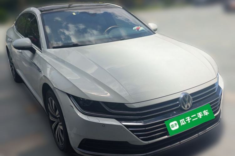 Used Volkswagen FAW-Volkswagen CC 2020 330TSI Glamour Edition China VI Standard Front Right 45 Deg
