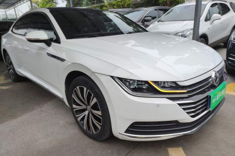Used Volkswagen FAW-Volkswagen CC 2020 330TSI Glamour Edition China VI Standard Front Right 45 Deg