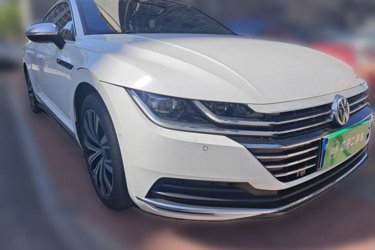 Used Volkswagen FAW-Volkswagen CC 2020 330TSI Glamour Edition China VI Standard Front Right 45 Deg