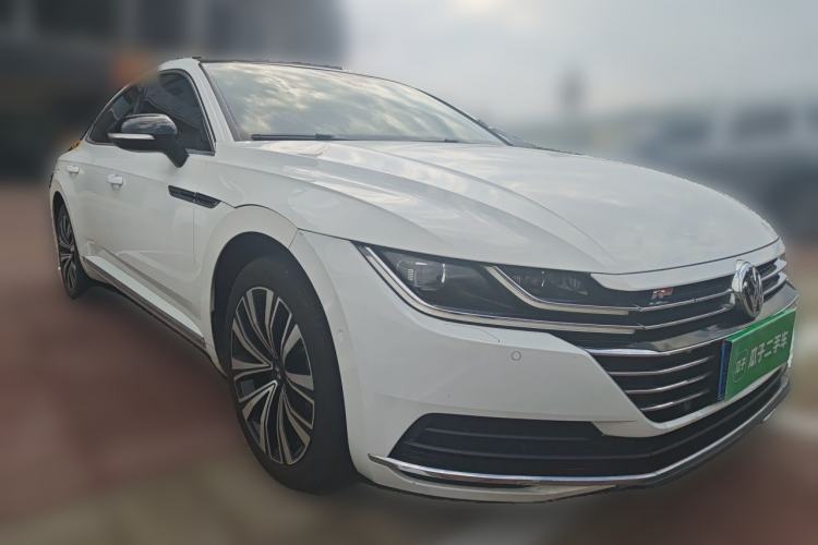 Used Volkswagen FAW-Volkswagen CC 2020 330TSI Glamour Edition China VI Standard Front Right 45 Deg