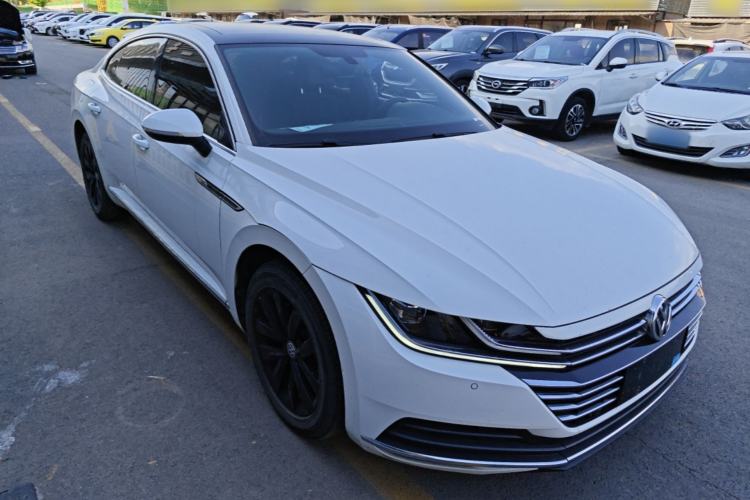 Used Volkswagen FAW-Volkswagen CC 2020 330TSI Huayan Edition China VI Standard Front Right 45 Deg