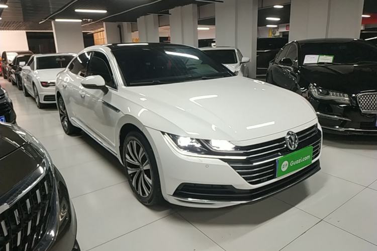 Used Volkswagen FAW-Volkswagen CC 2020 330TSI Glamour Edition China VI Standard Front Right 45 Deg