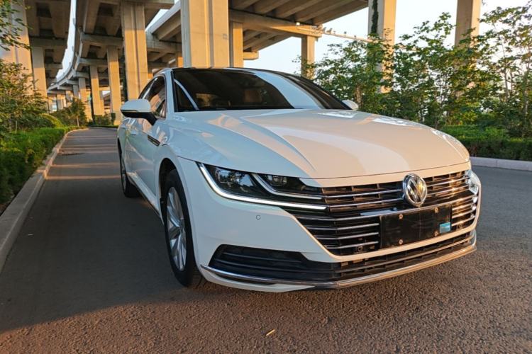 Used Volkswagen FAW-Volkswagen CC 2020 330TSI Huayan Edition China VI Standard Front Right 45 Deg
