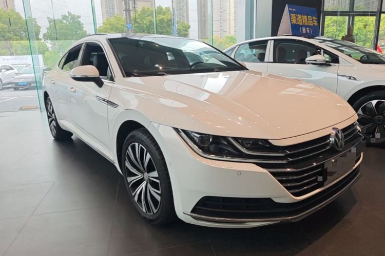 Used Volkswagen FAW-Volkswagen CC 2020 330TSI Glamour Edition China VI Standard Front Right 45 Deg