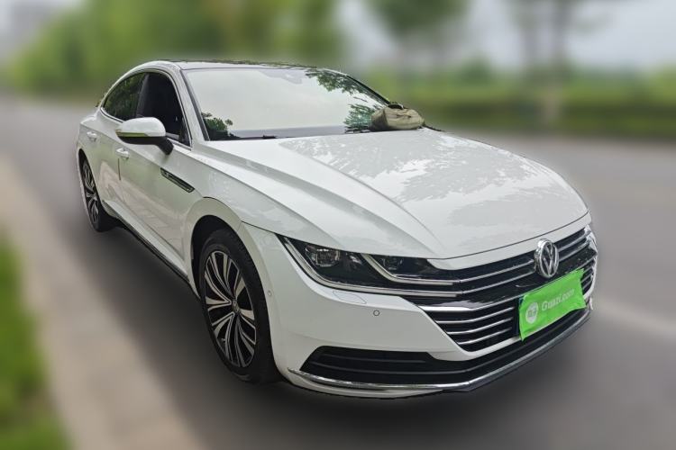Used Volkswagen FAW-Volkswagen CC 2020 330TSI Glamour Edition China VI Standard Front Right 45 Deg