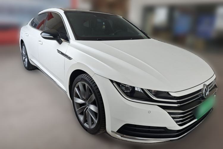 Used Volkswagen FAW-Volkswagen CC 2020 330TSI Huayan Edition China VI Standard Front Right 45 Deg