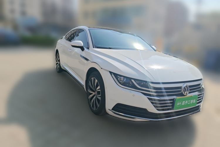 Used Volkswagen FAW-Volkswagen CC 2020 330TSI Glamour Edition China VI Standard Front Right 45 Deg
