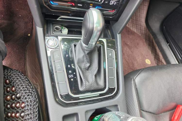 Used Volkswagen FAW-Volkswagen CC 2020 330TSI Glamour Edition China VI Standard Gear Lever