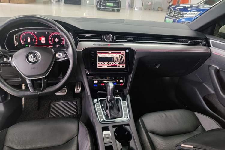 Used Volkswagen FAW-Volkswagen CC 2020 330TSI Glamour Edition China VI Standard Gear Lever
