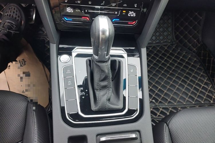 Used Volkswagen FAW-Volkswagen CC 2020 330TSI Glamour Edition China VI Standard Gear Lever