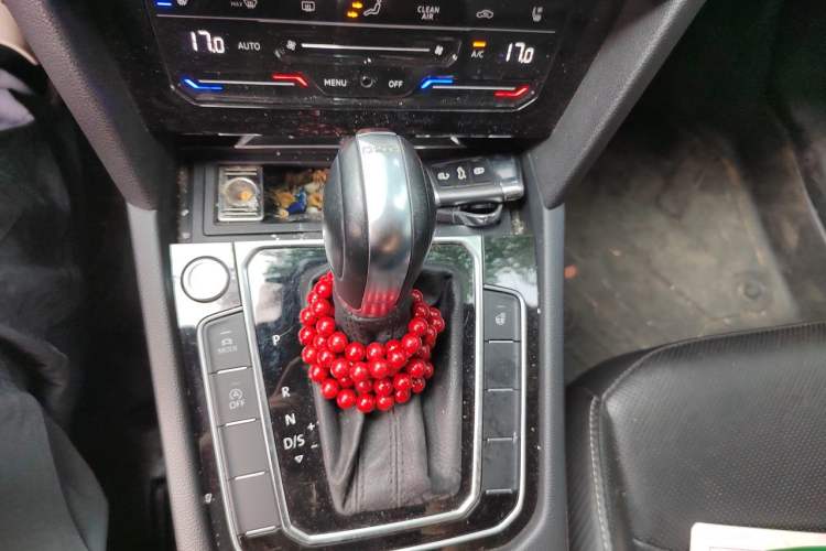 Used Volkswagen FAW-Volkswagen CC 2020 330TSI Glamour Edition China VI Standard Gear Lever