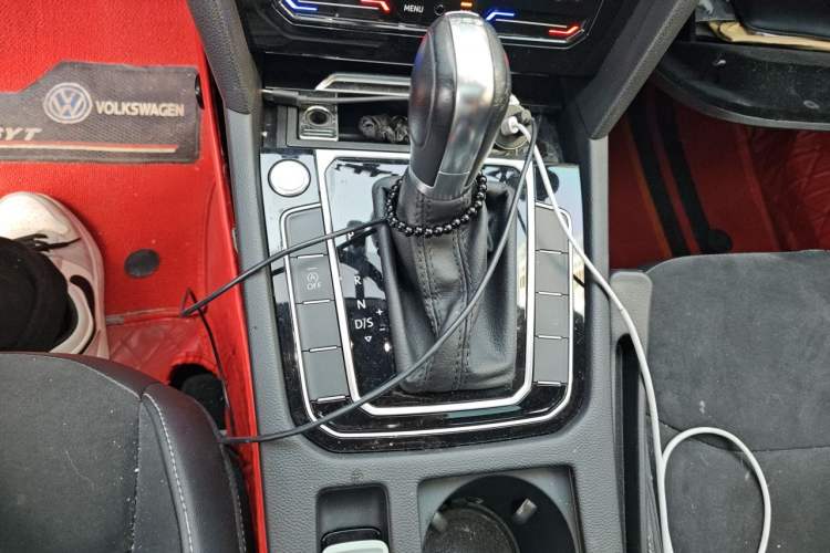 Used Volkswagen FAW-Volkswagen CC 2020 330TSI Huayan Edition China VI Standard Gear Lever