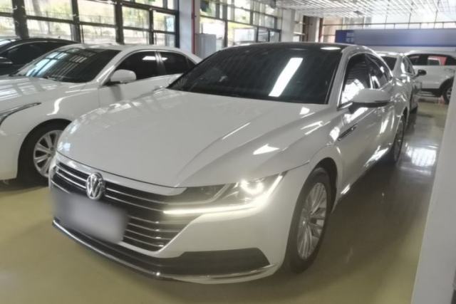Volkswagen FAW-Volkswagen CC 2020 330TSI Glamour Edition China VI Standard d’occasion