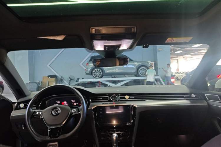 Used Volkswagen FAW-Volkswagen CC 2020 330TSI Glamour Edition China VI Standard Headliner