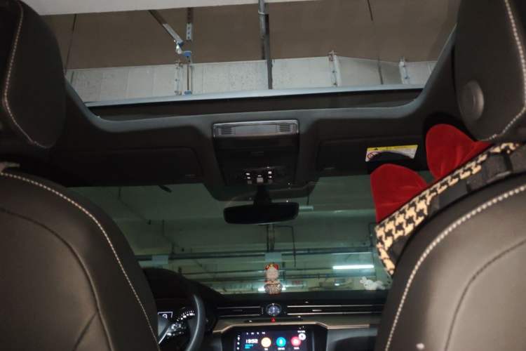 Used Volkswagen FAW-Volkswagen CC 2020 330TSI Huayan Edition China VI Standard Headliner
