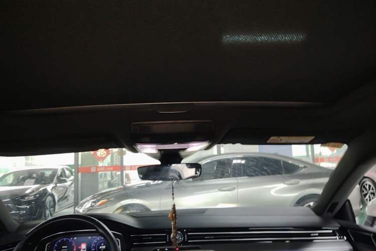 Used Volkswagen FAW-Volkswagen CC 2020 330TSI Glamour Edition China VI Standard Headliner