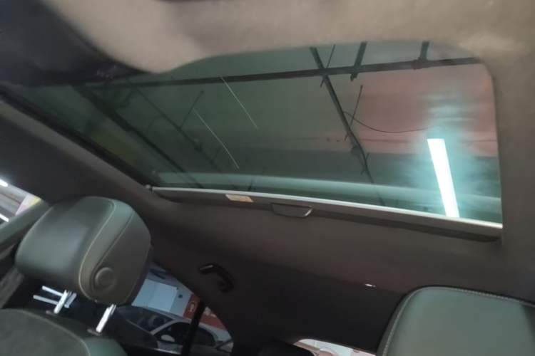 Used Volkswagen FAW-Volkswagen CC 2020 330TSI Huayan Edition China VI Standard Headliner