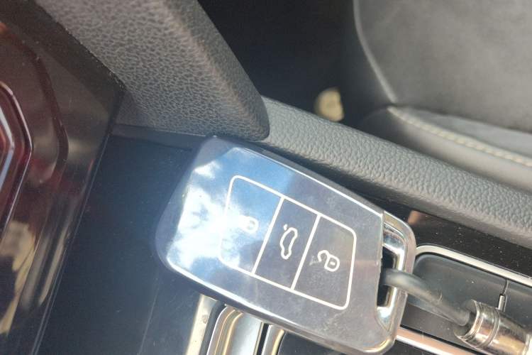 Used Volkswagen FAW-Volkswagen CC 2020 330TSI Huayan Edition China VI Standard Interior 1