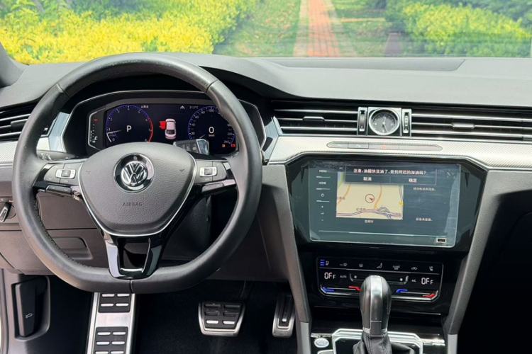 Used Volkswagen FAW-Volkswagen CC 2020 330TSI Glamour Edition China VI Standard Interior 1