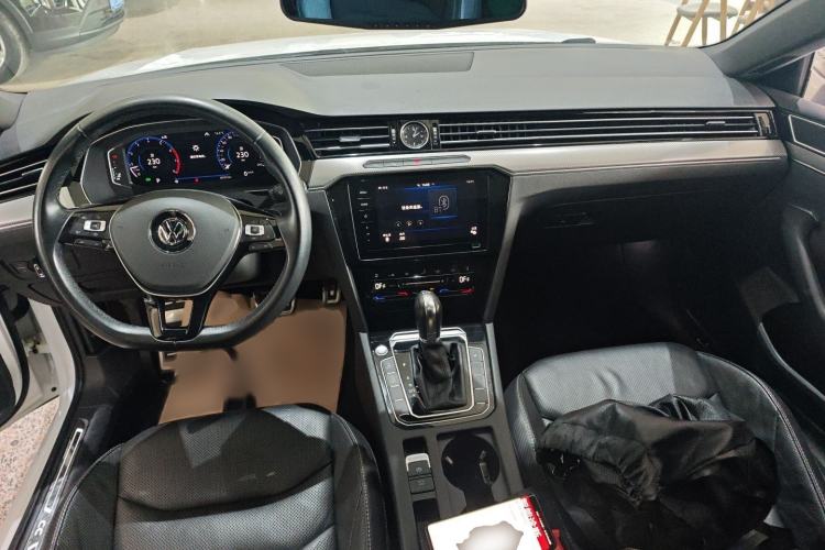 Used Volkswagen FAW-Volkswagen CC 2020 330TSI Glamour Edition China VI Standard Interior 2