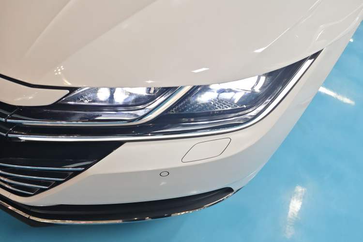 Used Volkswagen FAW-Volkswagen CC 2020 330TSI Glamour Edition China VI Standard Left Front Headlight