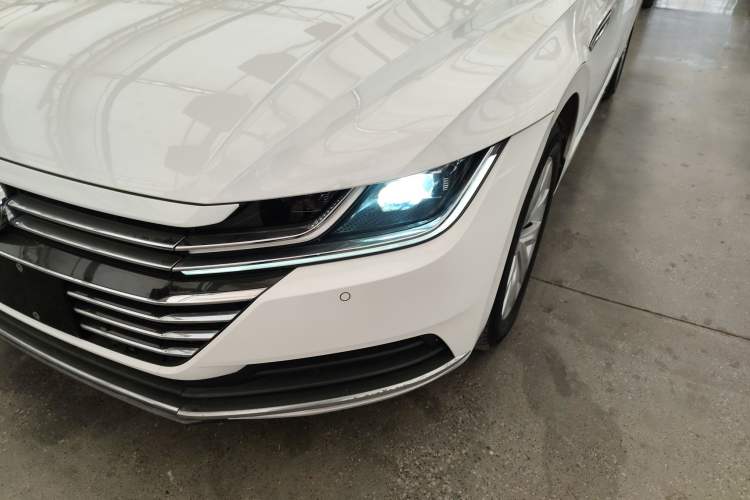 Used Volkswagen FAW-Volkswagen CC 2020 330TSI Huayan Edition China VI Standard Left Front Headlight