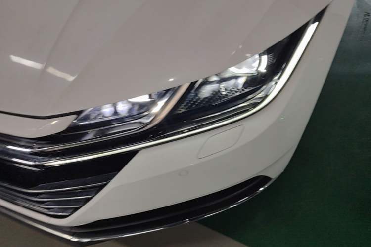 Used Volkswagen FAW-Volkswagen CC 2020 330TSI Glamour Edition China VI Standard Left Front Headlight