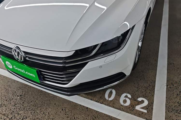 Used Volkswagen FAW-Volkswagen CC 2020 330TSI Glamour Edition China VI Standard Left Front Headlight