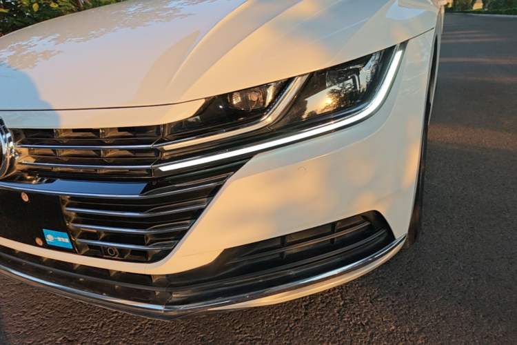 Used Volkswagen FAW-Volkswagen CC 2020 330TSI Huayan Edition China VI Standard Left Front Headlight