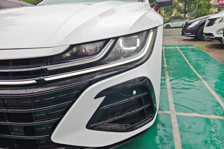 Used Volkswagen FAW-Volkswagen CC 2020 330TSI Glamour Edition China VI Standard Left Front Headlight