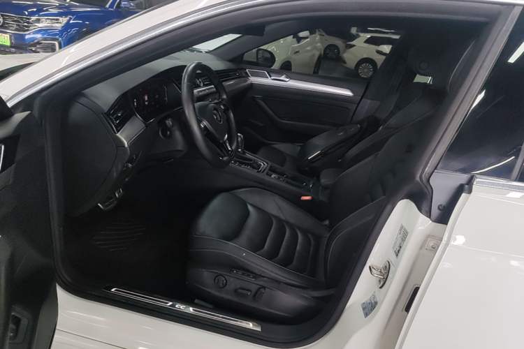 Used Volkswagen FAW-Volkswagen CC 2020 330TSI Glamour Edition China VI Standard Left Front Seat