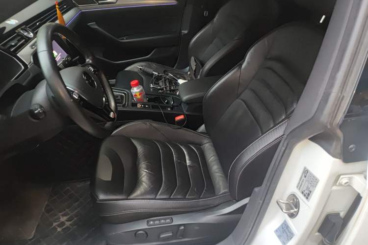 Used Volkswagen FAW-Volkswagen CC 2020 330TSI Glamour Edition China VI Standard Left Front Seat