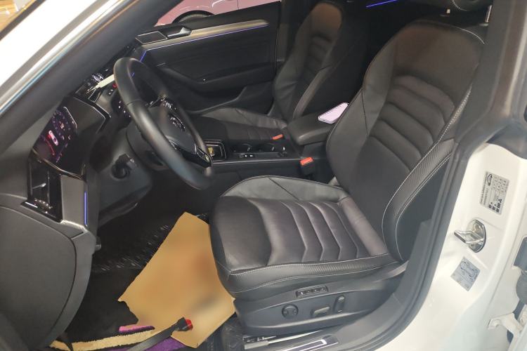 Used Volkswagen FAW-Volkswagen CC 2020 330TSI Glamour Edition China VI Standard Left Front Seat