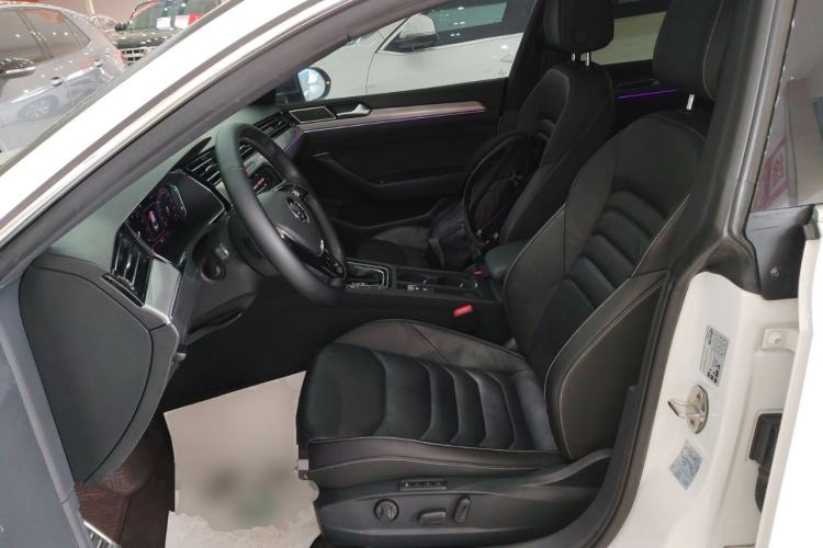 Used Volkswagen FAW-Volkswagen CC 2020 330TSI Glamour Edition China VI Standard Left Front Seat